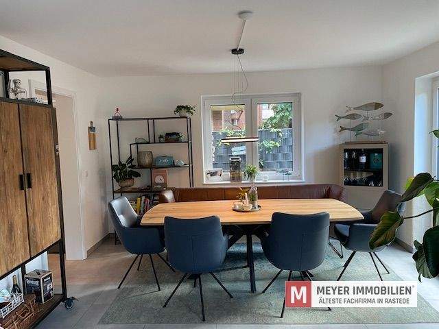 Einfamilienhaus Wiefelstede Nuttel - 4 Zimmer, 152 m&sup2;, 1.400&euro; | Angebot:25688726