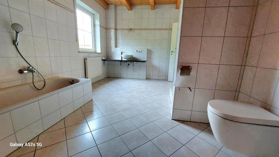 Dachgeschoßwohnung Schweitenkirchen - 4 Zimmer, 150 m&sup2;, 1.650&euro; | Angebot:26660080