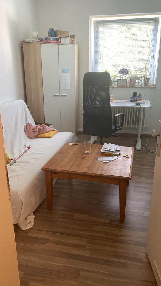 WG Zimmer möbeliert