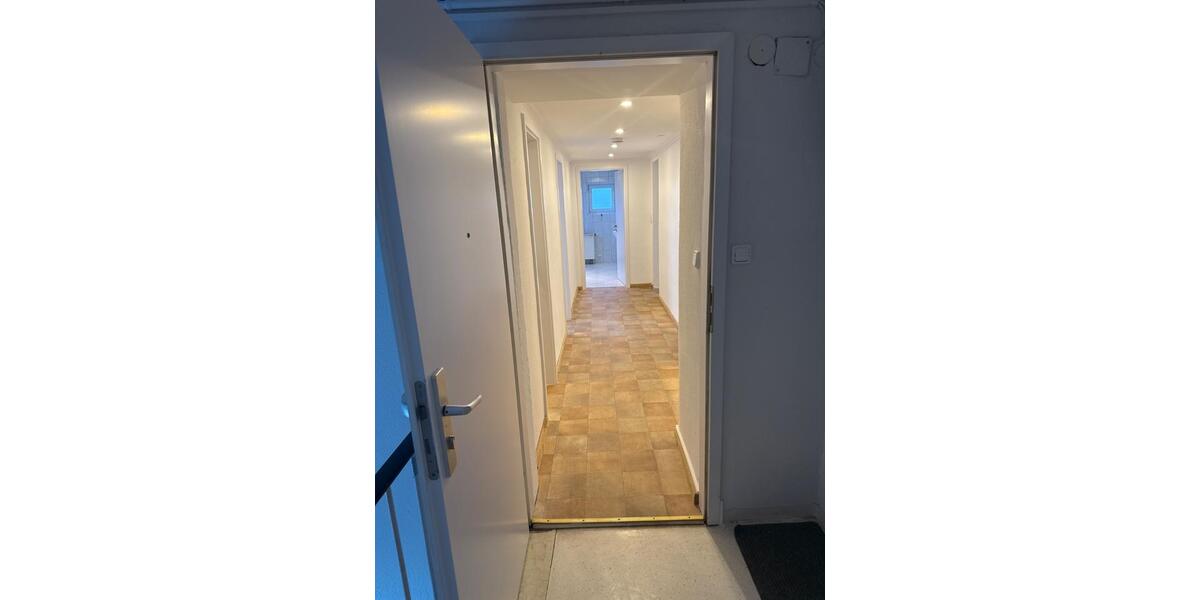 3-Zimmer-Dachgeschosswohnung in Murnau – renoviert 3 zimmer