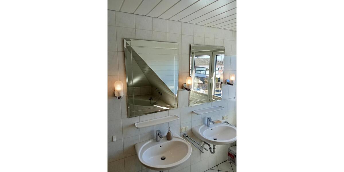 Wohnen auf Zeit Burgdorf - 3 Zimmer, 95 m&sup2;, 40&euro; | Angebot:25835301