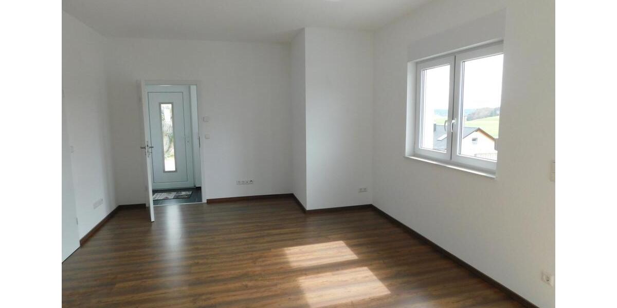 Einfamilienhaus Holzheim - 4 Zimmer, 85 m&sup2;, 1.200&euro; | Angebot:26546681