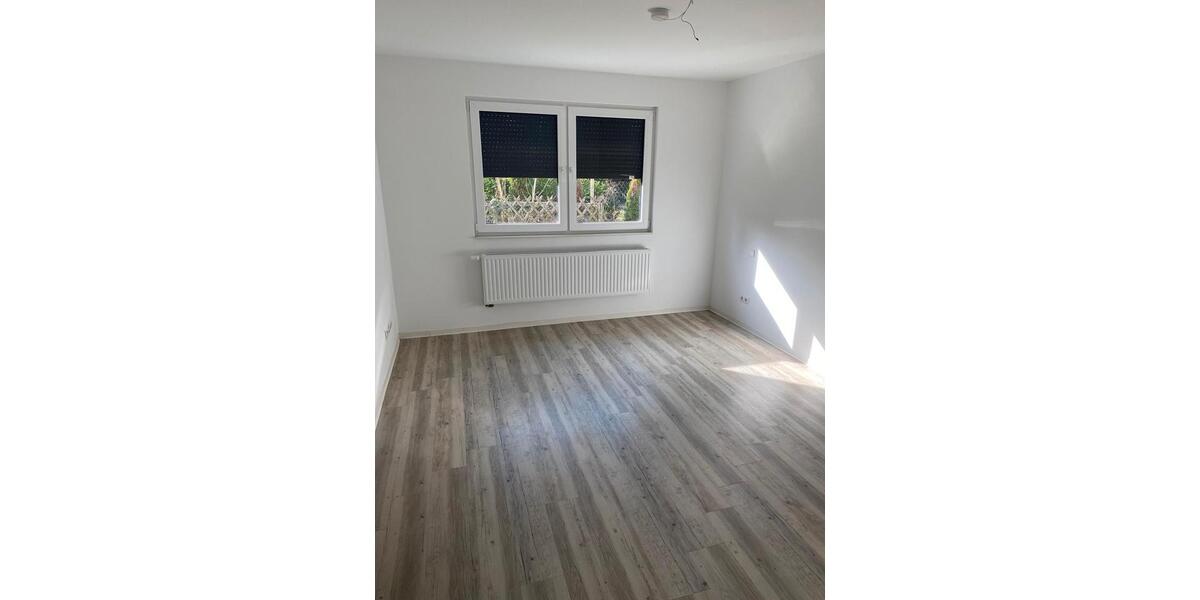 Etagenwohnung Esslingen am Neckar Hegensberg - 3.5 Zimmer, 95 m&sup2;, 1.520&euro; | Angebot:26084826