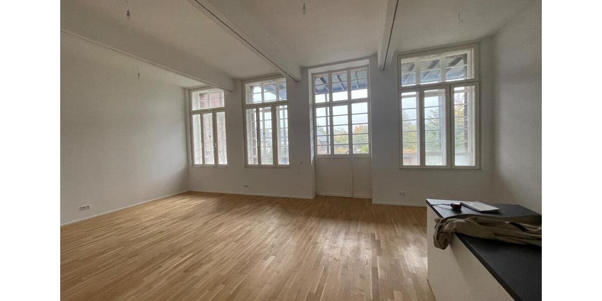 Hochparterre Wermelskirchen - 3 Zimmer, 130 m&sup2;, 1.680&euro; | Angebot:25580152