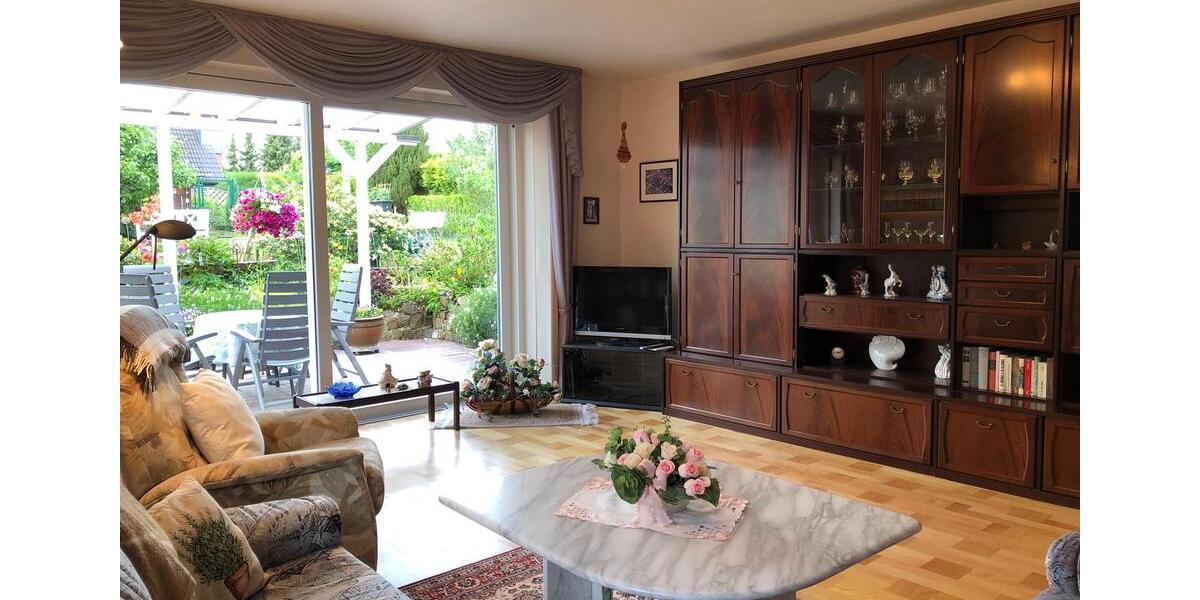 Etagenwohnung Trittau - 3 Zimmer, 90 m&sup2;, 80&euro; | Angebot:26522534
