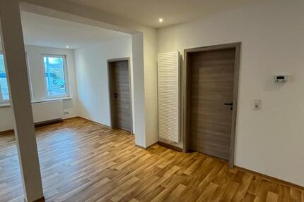 Wohnung Herborn - 4 Zimmer, 114 m&sup2;, 1.100&euro; | Angebot:25395528