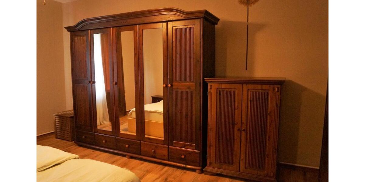 Wohnen auf Zeit Bremerhaven - 3 Zimmer, 103 m&sup2;, 1.275&euro; | Angebot:26062881