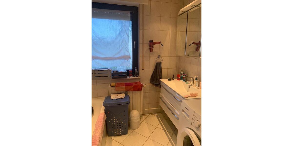 Etagenwohnung Blomberg - 3 Zimmer, 92 m&sup2;, 620&euro; | Angebot:26531294