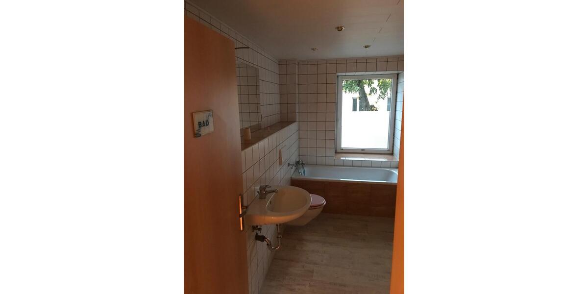 Erdgeschoßwohnung Falkenberg/Elster Elster - 3 Zimmer, 63 m&sup2;, 630&euro; | Angebot:24364447