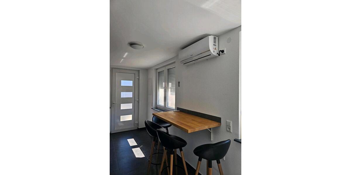 Etagenwohnung Bad Urach - 1 Zimmer, 34 m&sup2;, 120&euro; | Angebot:26481753