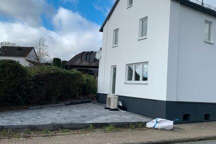 kleines saniertes Einfamilienhaus In Kurtscheid zimmer