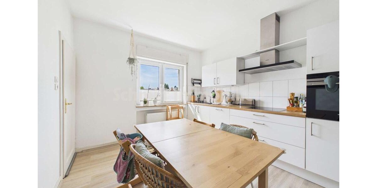 Etagenwohnung Frankfurt am Main West - 4 Zimmer, 110 m&sup2;, 1.300&euro; | Angebot:26321655