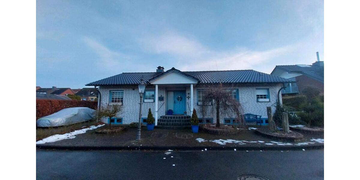 Bungalow Ennigerloh - 2 Zimmer, 142 m&sup2;, 1.500&euro; | Angebot:24806027