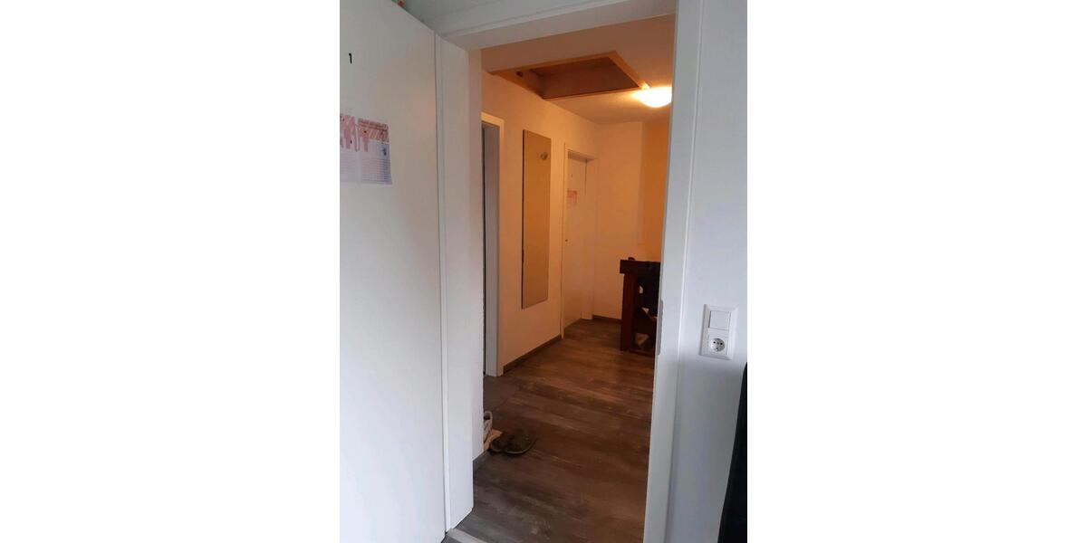 Wohnen auf Zeit Wolfsburg - 6 Zimmer, 16 m&sup2;, 480&euro; | Angebot:23298650