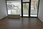 Moderne 2,5-Zimmer EG-Wohnung mit EBK, Balkon, WC, Kellerabteil in Wassertrüdingen