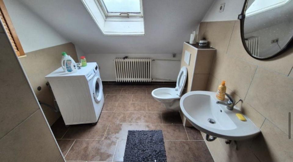 Dachgeschoßwohnung Heusweiler - 3 Zimmer, 75 m&sup2;, 720&euro; | Angebot:26267054