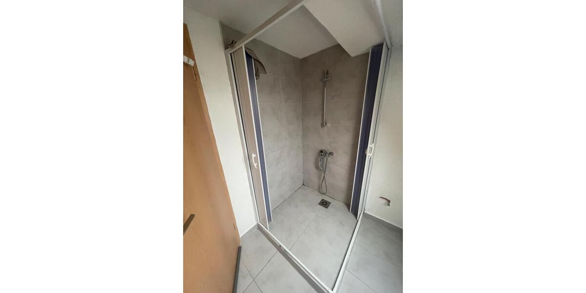 Dachgeschoßwohnung Gäufelden - 3 Zimmer, 73 m&sup2;, 1.200&euro; | Angebot:24257038