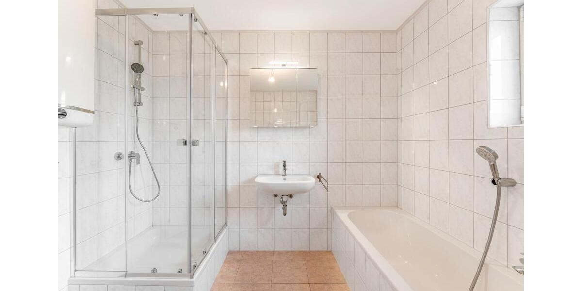 Etagenwohnung Regen - 3 Zimmer, 81 m&sup2;, 650&euro; | Angebot:26409137