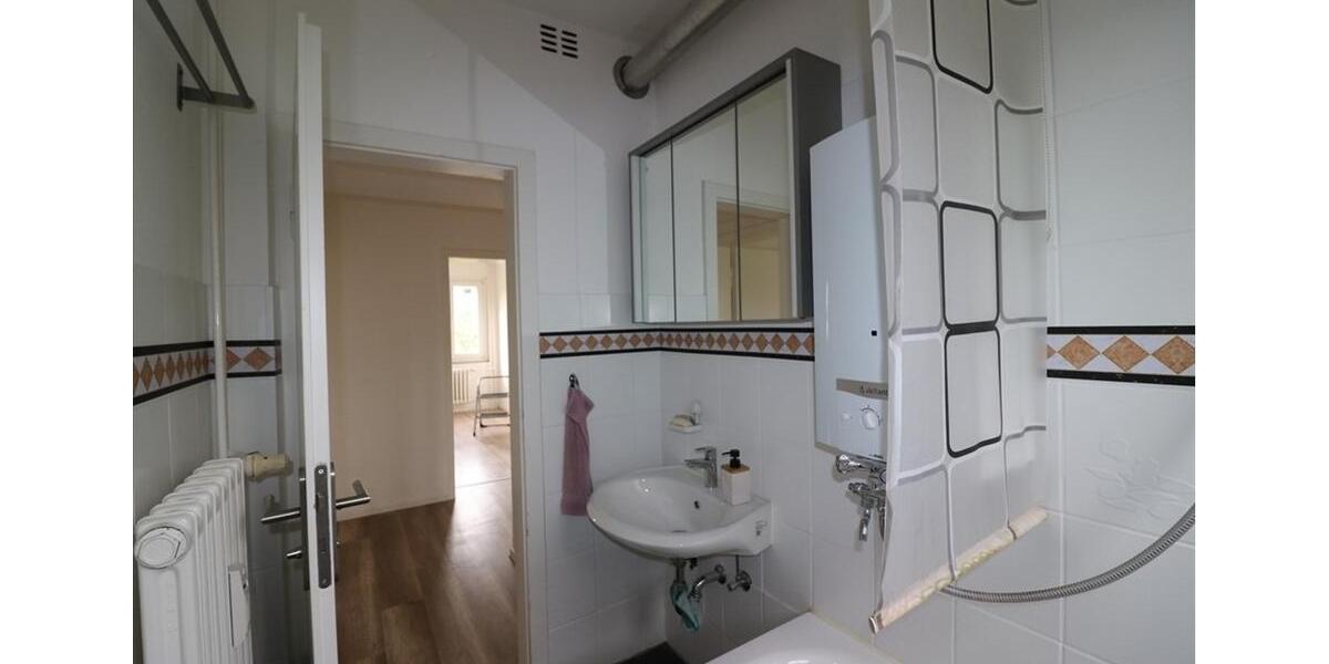 Erdgeschoßwohnung Duisburg Rheinhausen - 3 Zimmer, 60 m&sup2;, 450&euro; | Angebot:26633952