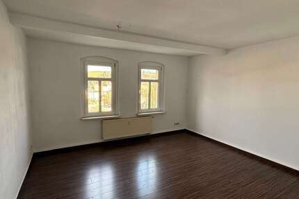 Wohnung zum Mieten in Greiz 290 € 58.49 m² 3 zimmer