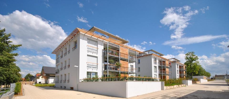 Traumwohnung mit Balkon und 2 Bädern in begehrter Lage! 4 zimmer