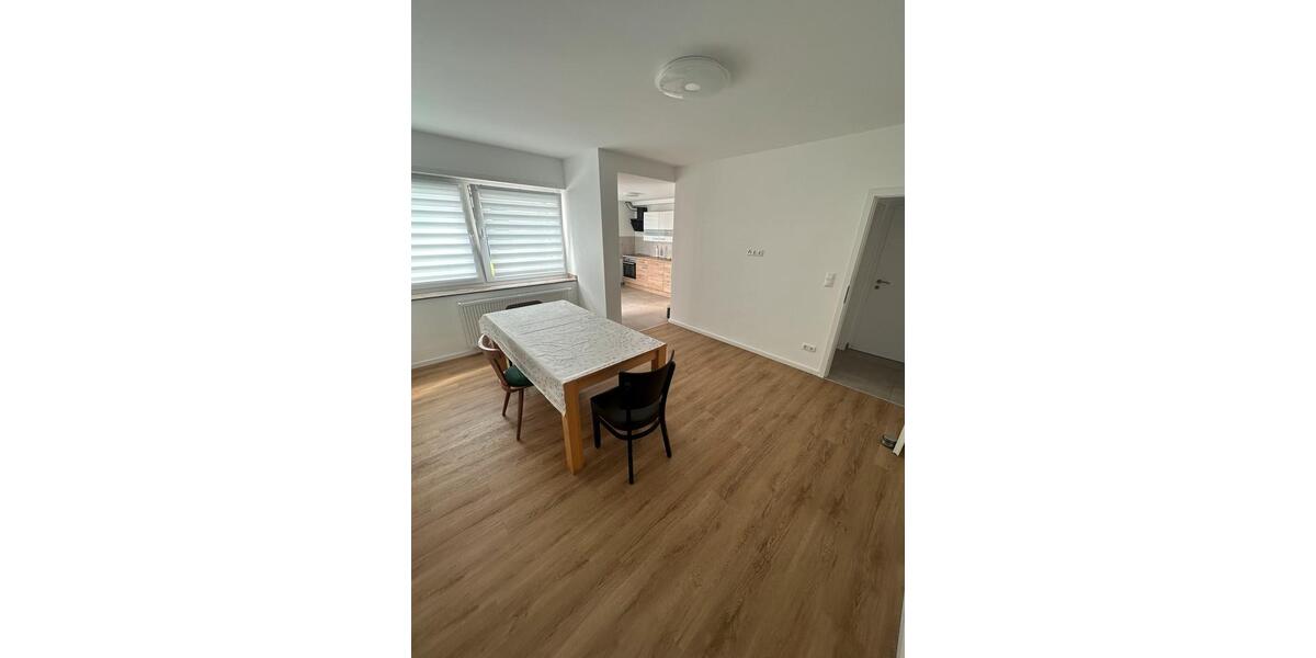 Reihenhaus Erkelenz - 5 Zimmer, 130 m&sup2;, 1.400&euro; | Angebot:25844197