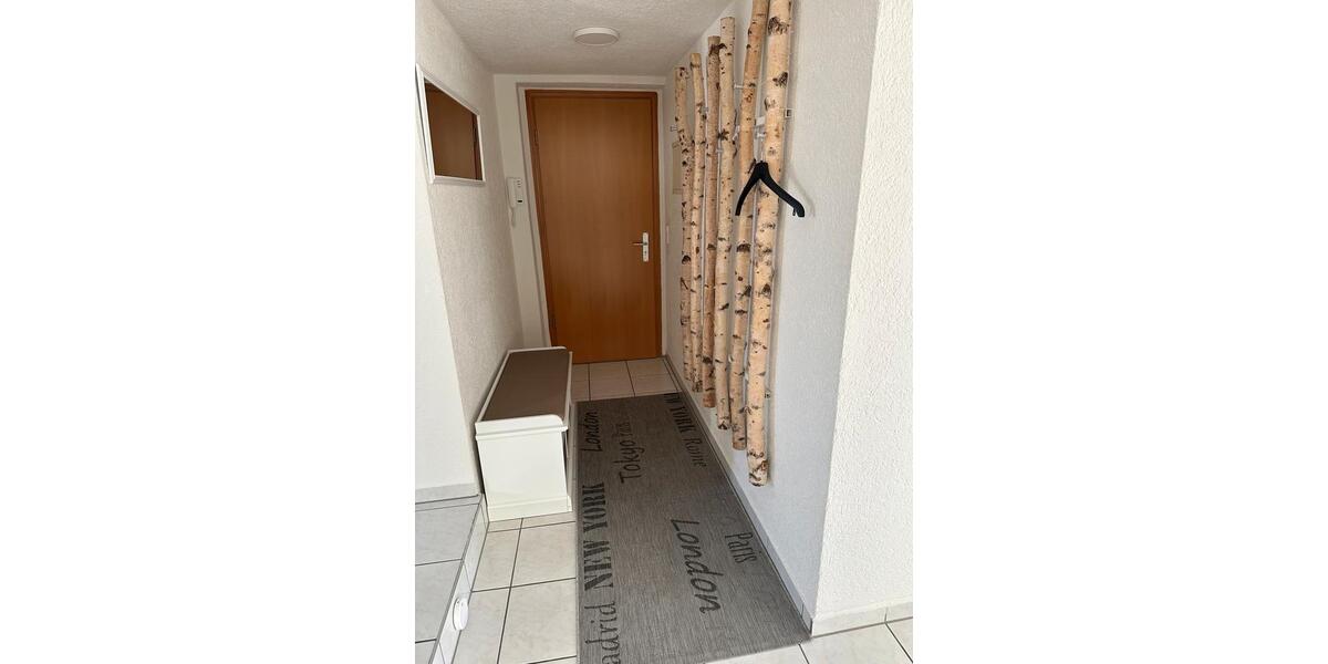 Etagenwohnung Grenzach-Wyhlen Wyhlen - 3 Zimmer, 88 m&sup2;, 1.250&euro; | Angebot:26238403