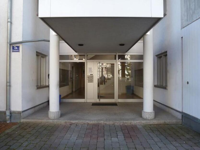 Große 1-Zi-Wohnung, nahe Ringpark, Friedenstr. ab 01.01.2026
