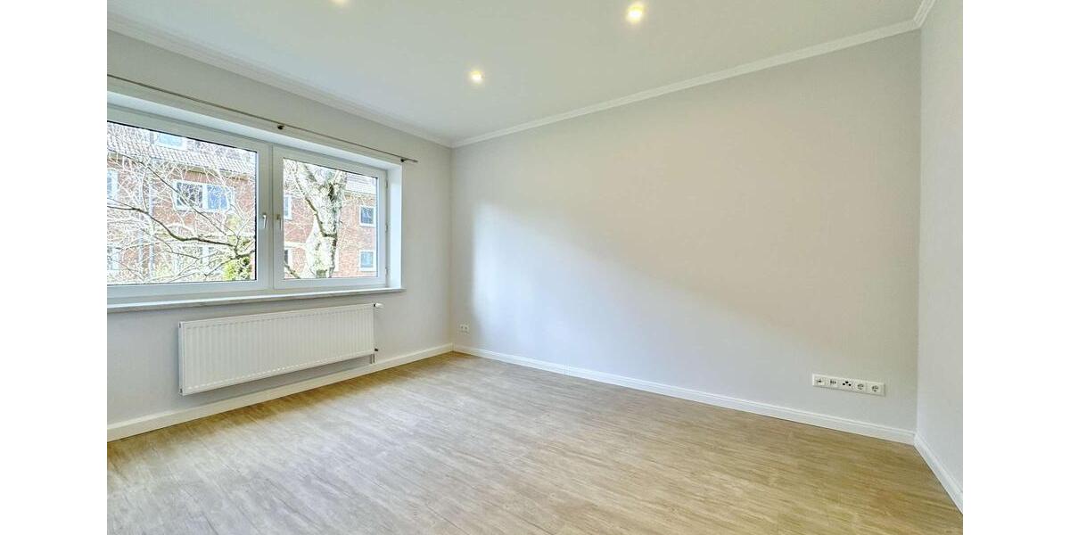 Etagenwohnung Rostock Hansaviertel - 2 Zimmer, 50 m&sup2;, 1.005&euro; | Angebot:25947795