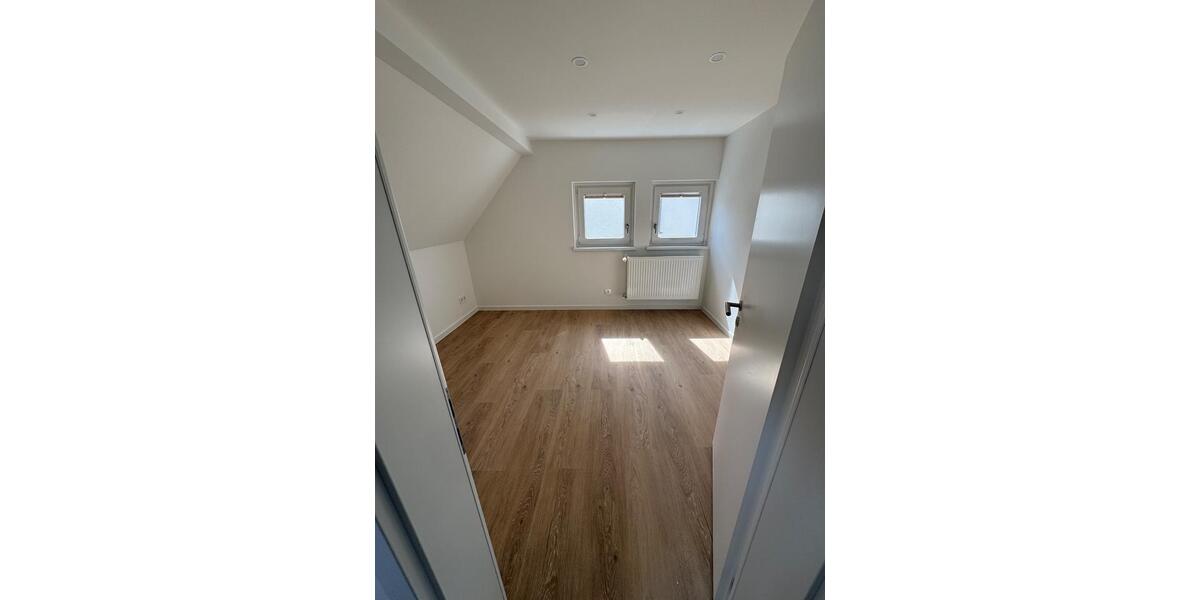 Einfamilienhaus Bullay - 5 Zimmer, 113 m&sup2;, 1.150&euro; | Angebot:26208410