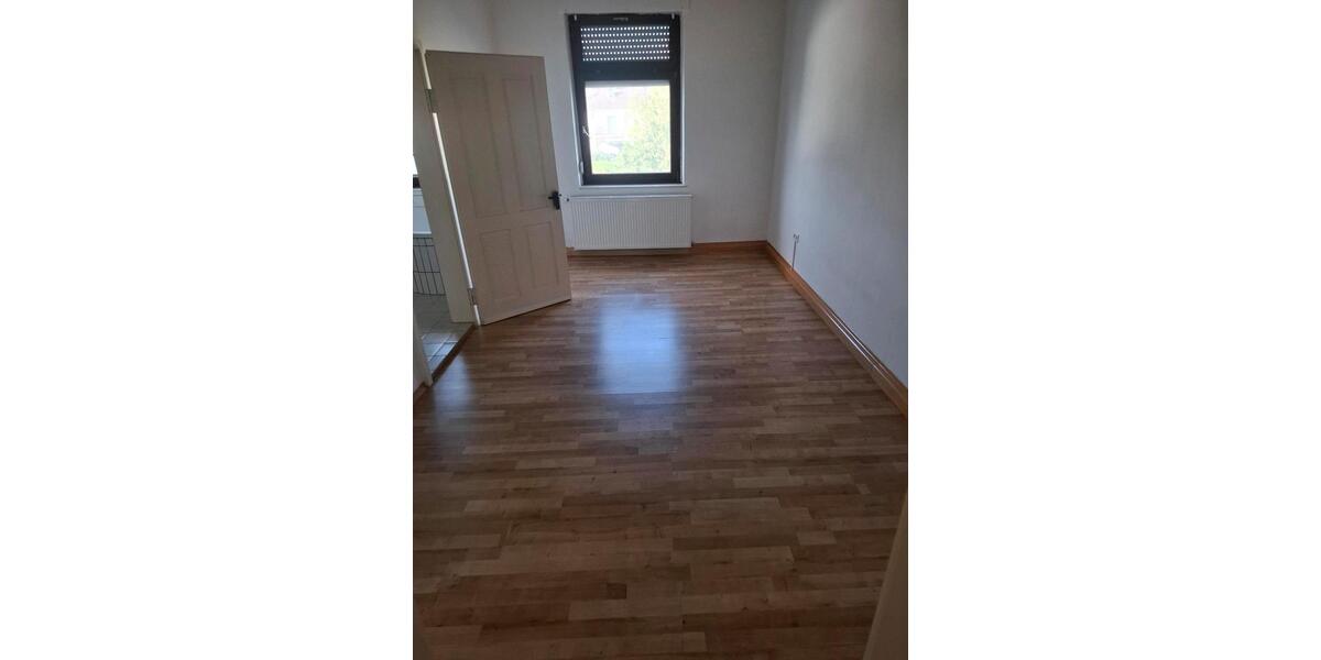Etagenwohnung Neuwied Block - 4 Zimmer, 150 m&sup2;, 1.050&euro; | Angebot:24576070