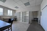 VB3334 Kleine ca. 43 m³ Büroeinheit und ca. 77 m² Lager Regensburg - Nord