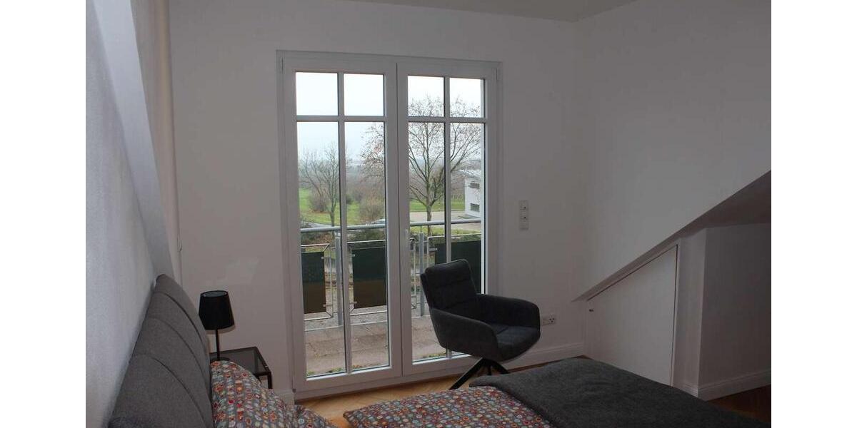 Dachgeschoßwohnung Deidesheim - 3 Zimmer, 100 m&sup2;, 1.380&euro; | Angebot:26489482