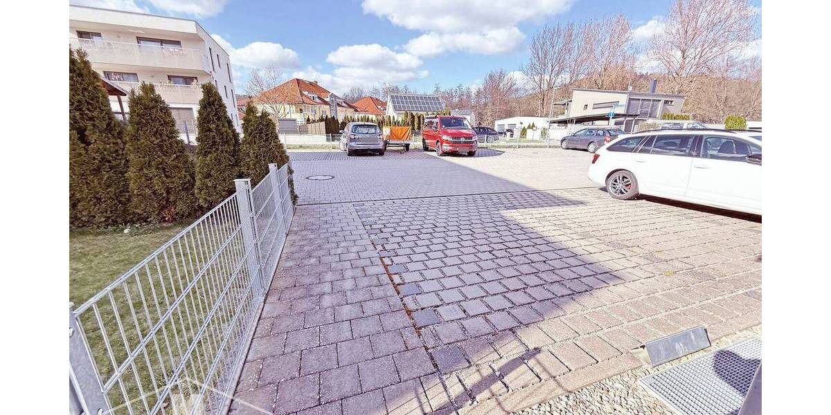 Etagenwohnung Beilngries Hirschberg - 3 Zimmer, 94 m&sup2;, 1.030&euro; | Angebot:25998975