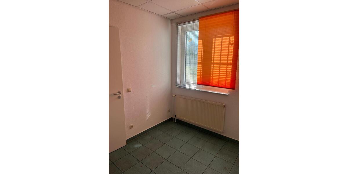 Gewerbeobjekt Herzberg (Elster) - 600&euro; | Angebot:26040621