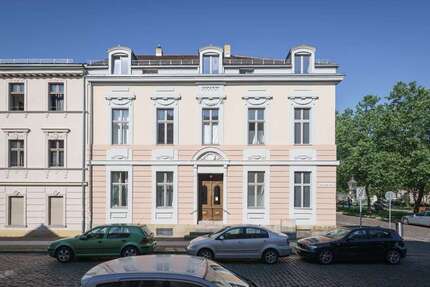 Wohnung Potsdam Historische Innenstadt - 4 Zimmer, 104 m&sup2;, 2.350&euro; | Angebot:23784417