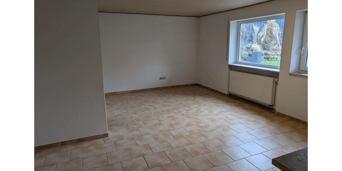 Etagenwohnung Burgoberbach - 2 Zimmer, 68 m&sup2;, 660&euro; | Angebot:25716698