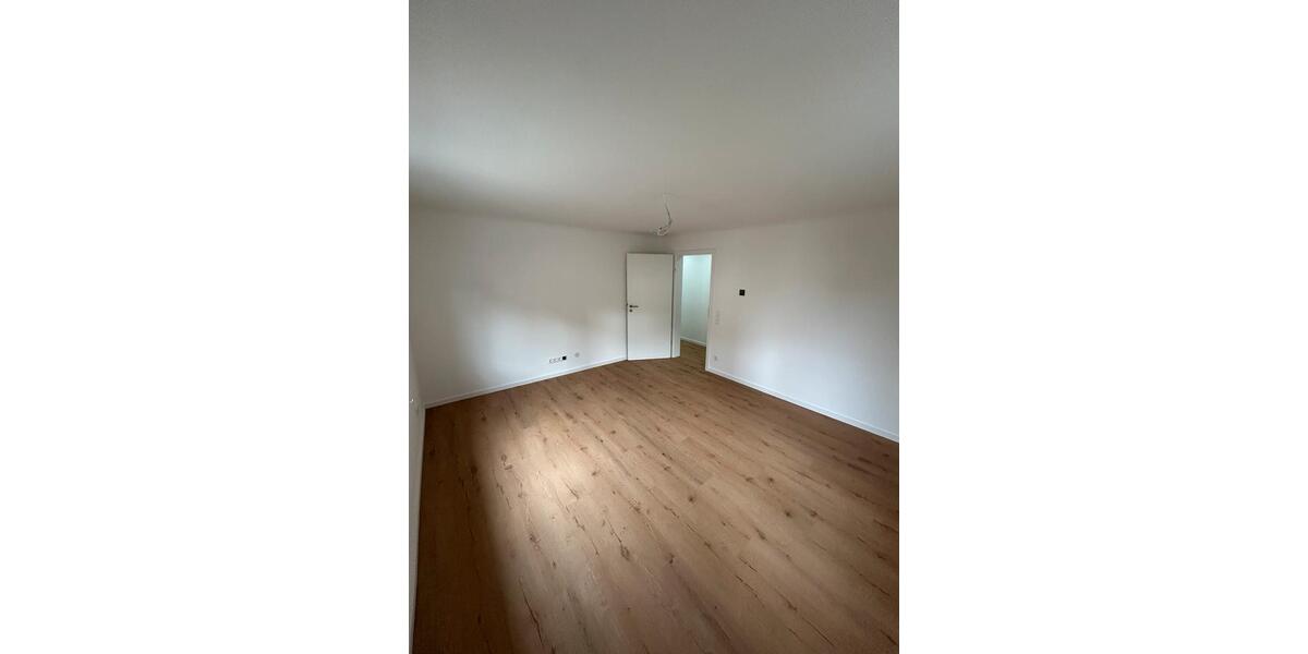 Erdgeschoßwohnung Geislingen - 3 Zimmer, 90 m&sup2;, 850&euro; | Angebot:26376247