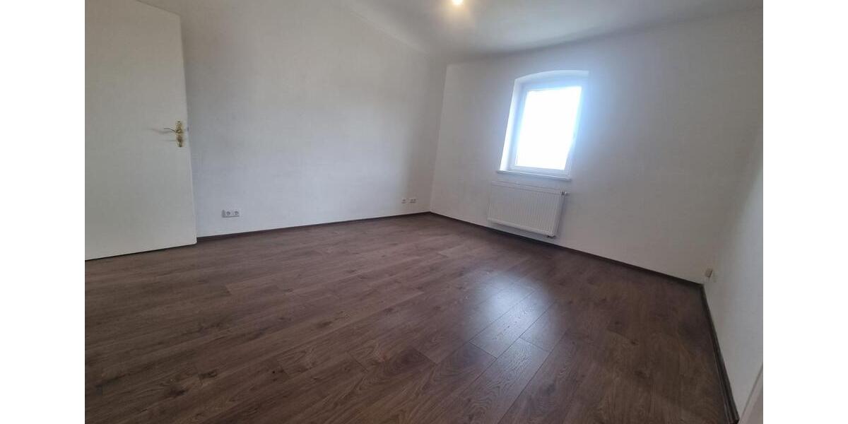 Etagenwohnung Frauenau - 3 Zimmer, 85 m&sup2;, 590&euro; | Angebot:24368255
