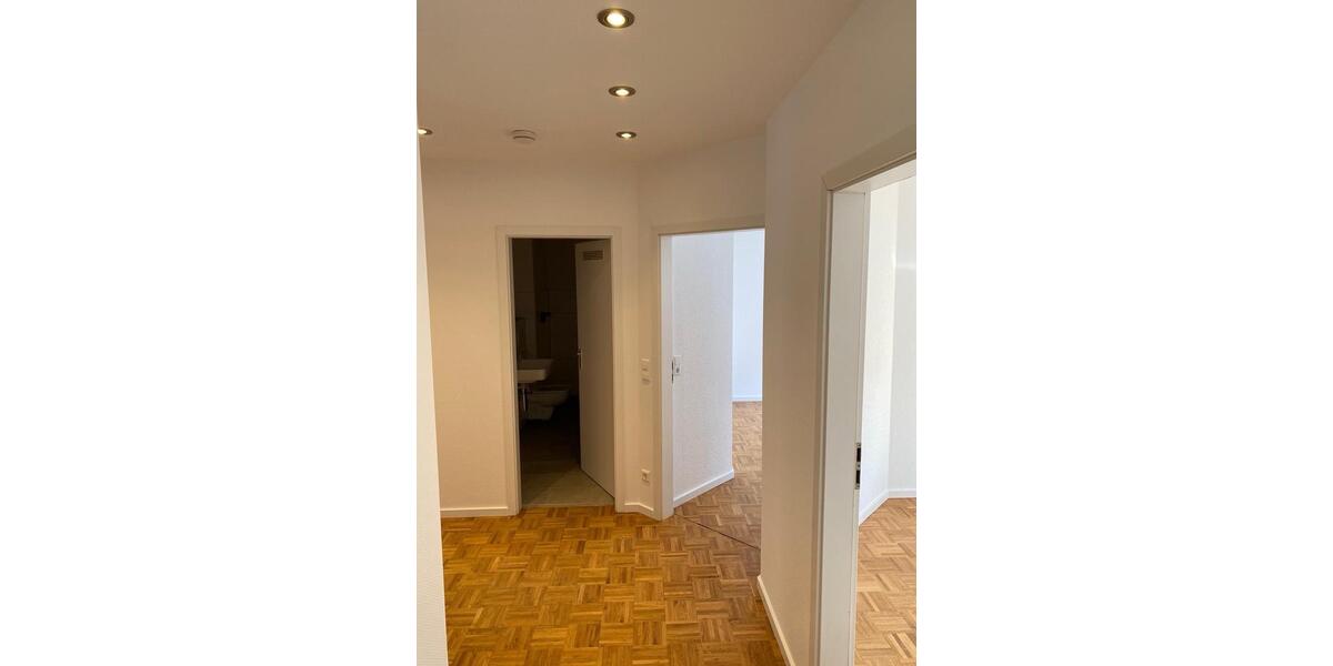 Dachgeschoßwohnung Leimen - 3 Zimmer, 77 m&sup2;, 1.160&euro; | Angebot:26600810