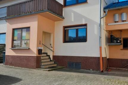 Haus Olsdorf - 4 Zimmer, 100 m&sup2;, 650&euro; | Angebot:24466884