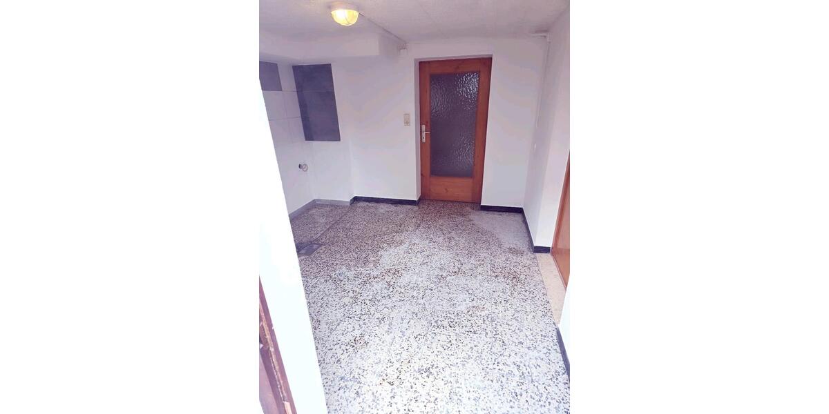 Erdgeschoßwohnung Ronshausen - 2 Zimmer, 42 m&sup2;, 550&euro; | Angebot:26484170