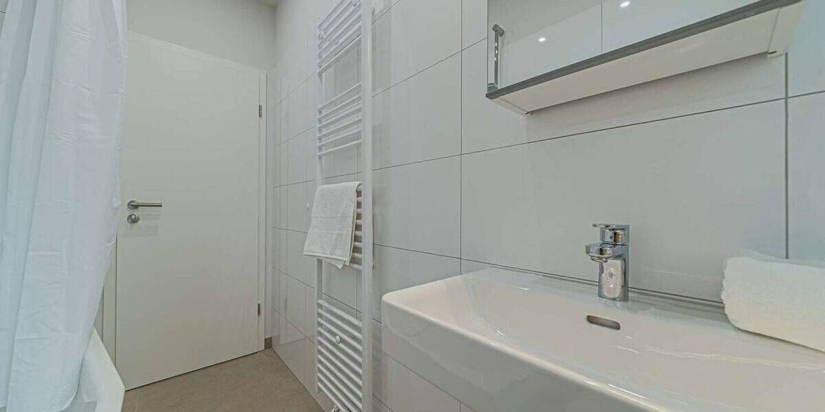 Etagenwohnung Frankfurt am Main Nordend-Ost - 2 Zimmer, 50 m&sup2;, 1.770&euro; | Angebot:26076042