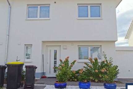 Haus zum Mieten in Euskirchen 1.320 € 124 m² 4 zimmer