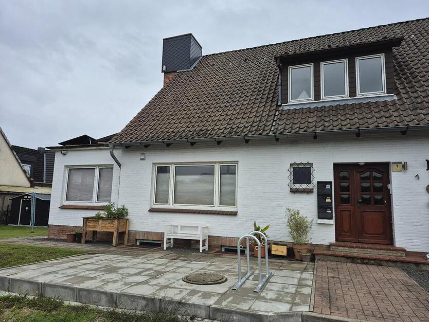 Stilvolle 2 Zimmer-EG-Wohnung in Reinfeld(Holstein),EBK