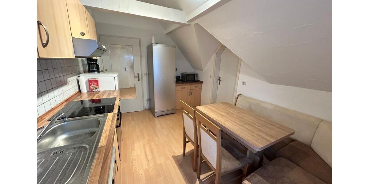 Dachgeschoßwohnung Waldsassen - 3 Zimmer, 60 m&sup2;, 420&euro; | Angebot:26492894