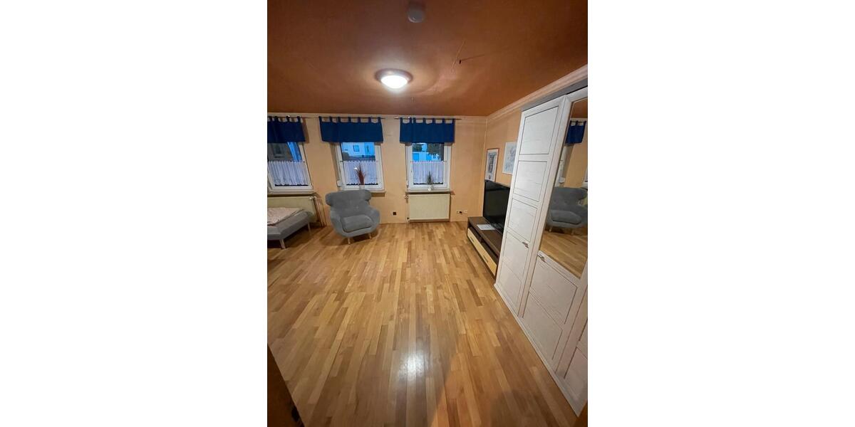 Wohnen auf Zeit Frensdorf - 2 Zimmer, 47 m&sup2;, 15&euro; | Angebot:26701602