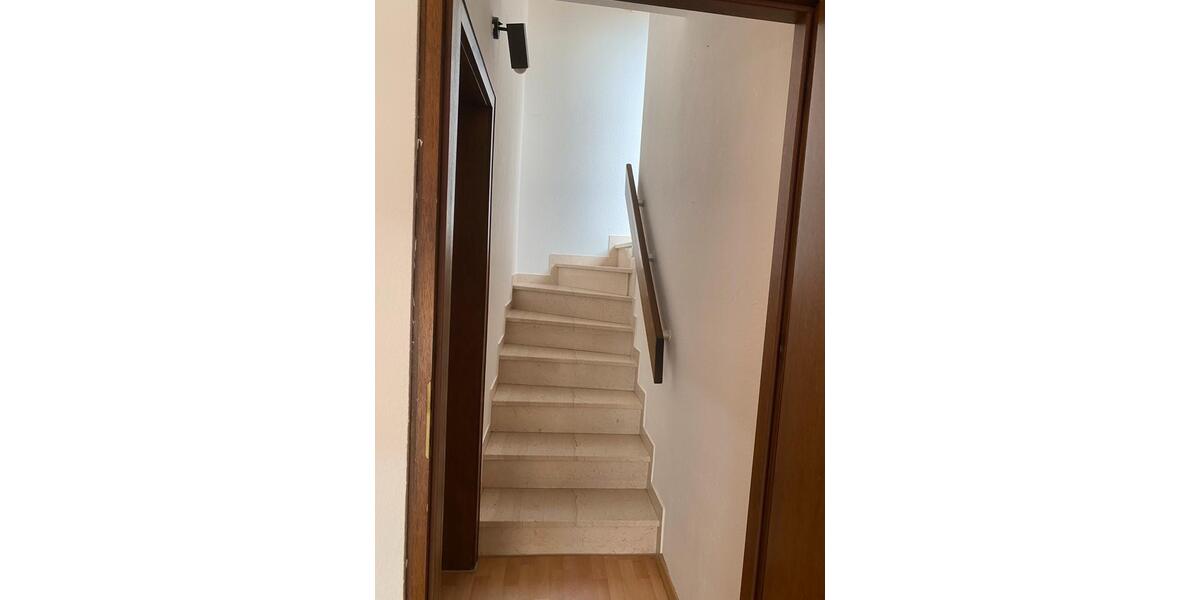 Maisonettenwohnung Albersweiler - 1 Zimmer, 50 m&sup2;, 700&euro; | Angebot:24382013