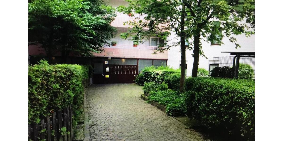 Dachgeschoßwohnung Frankenthal (Pfalz) - 2 Zimmer, 64 m&sup2;, 595&euro; | Angebot:26492664