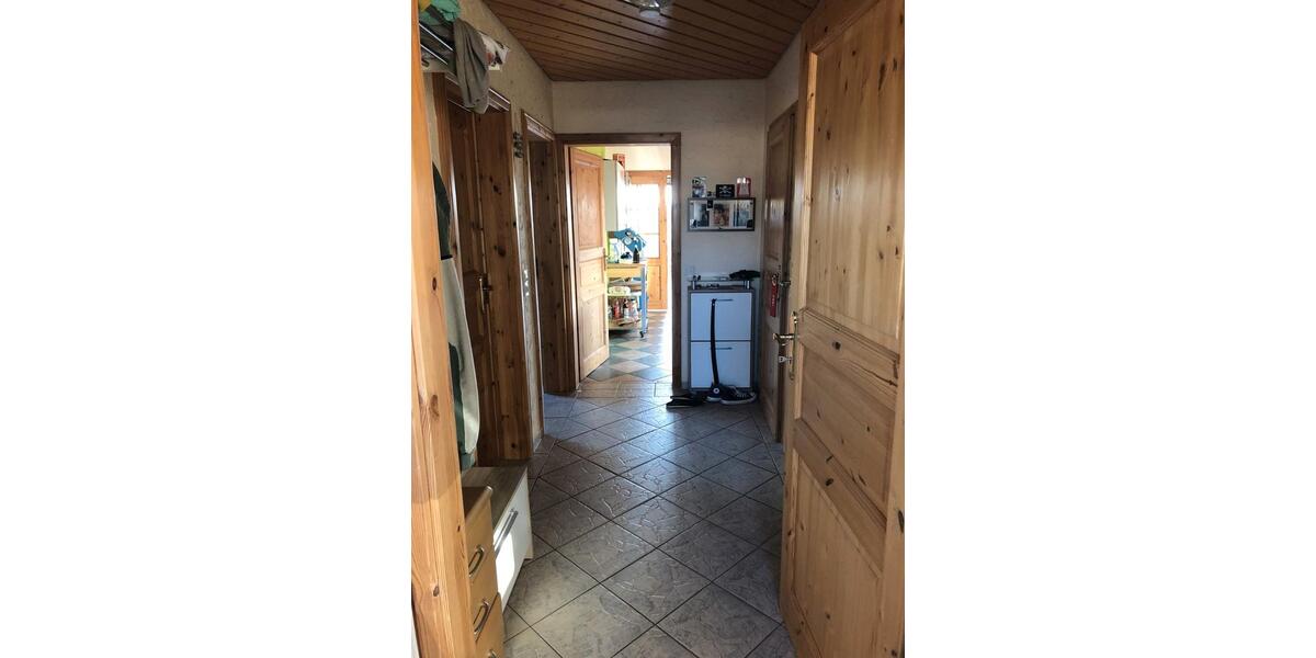 Dachgeschoßwohnung Sulz am Neckar - 3 Zimmer, 100 m&sup2;, 810&euro; | Angebot:26006355